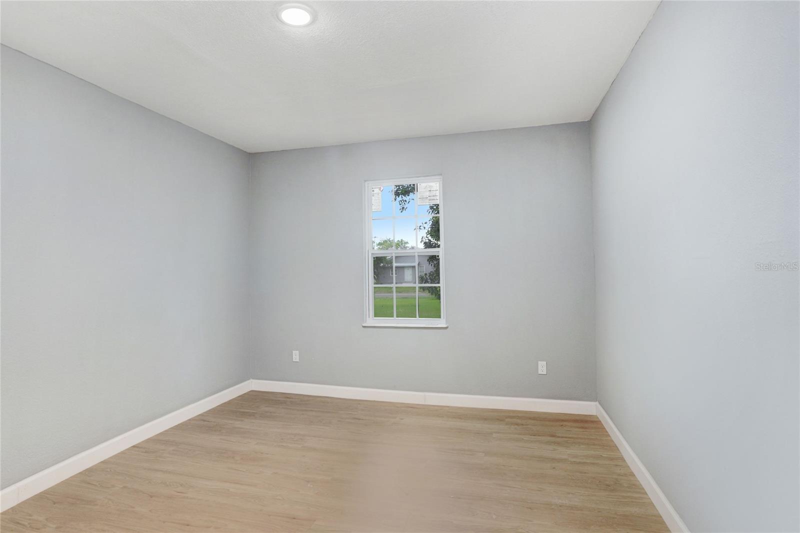 310 S DELANEY AVE, AVON PARK, FL, 33825