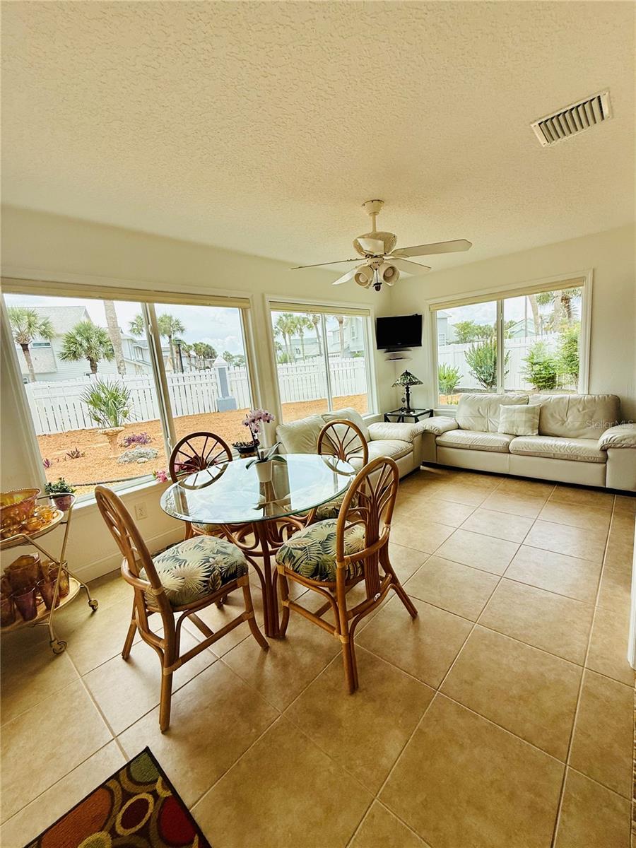 6 NANTUCKET DR, PALM COAST, FL, 32137