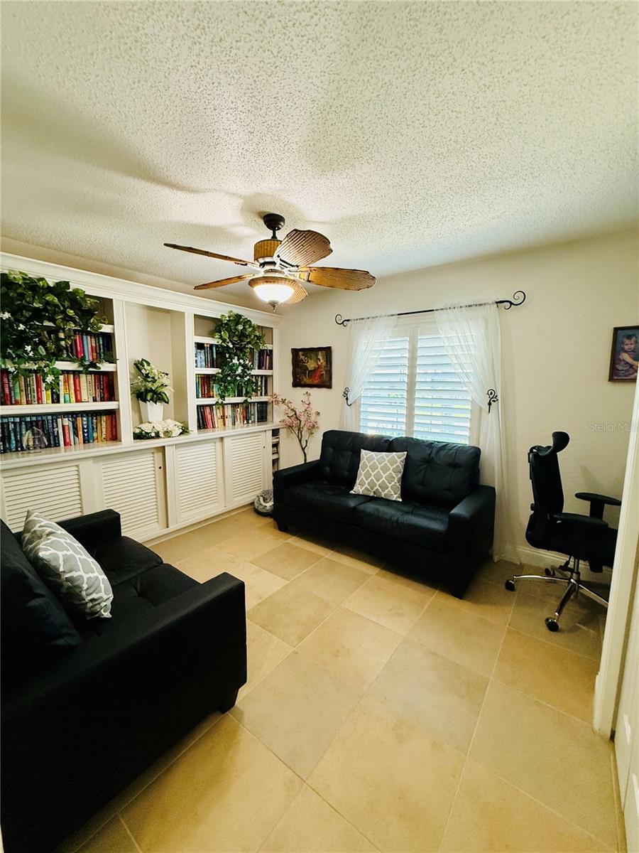 6 NANTUCKET DR, PALM COAST, FL, 32137