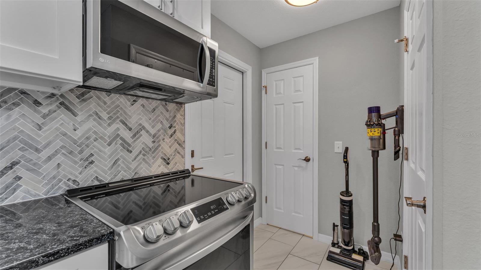 1522 HALLAM DR, LAKELAND, FL, 33813