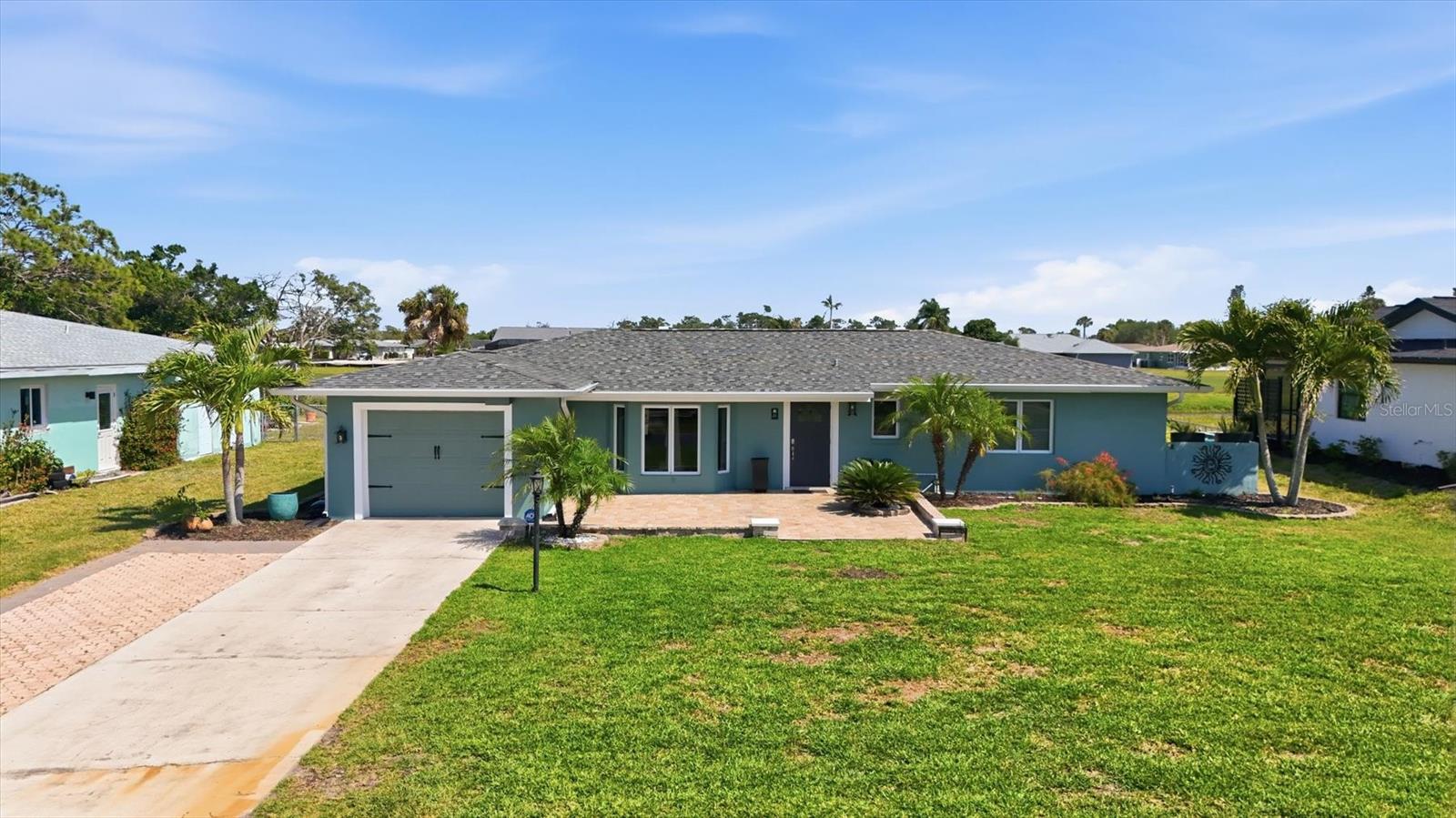 11 OAKLAND HILLS CT, ROTONDA WEST, FL, 33947