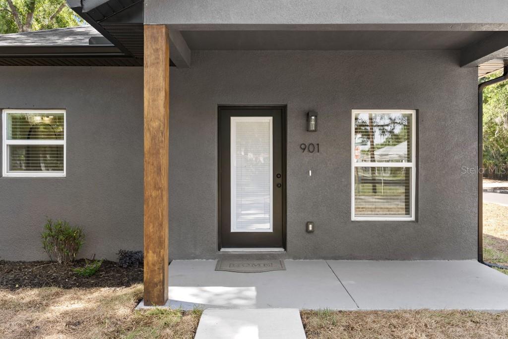 901 E WARREN ST, PLANT CITY, FL, 33563