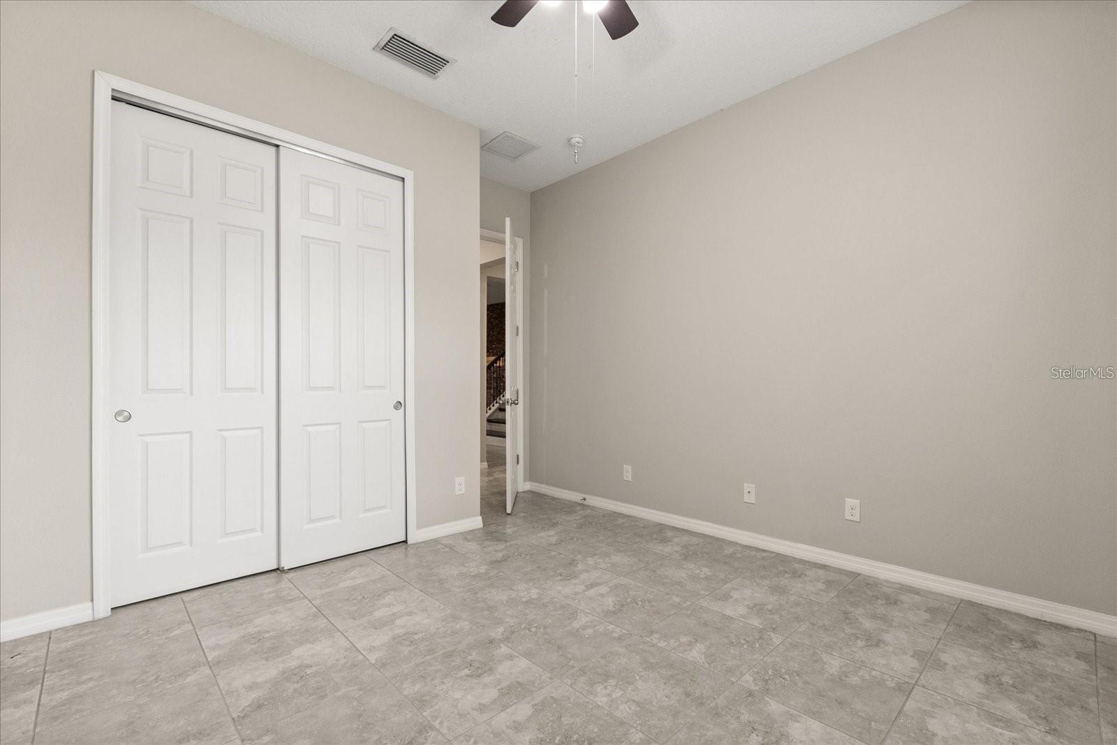 1046 GRAND HILLTOP DR, APOPKA, FL, 32703