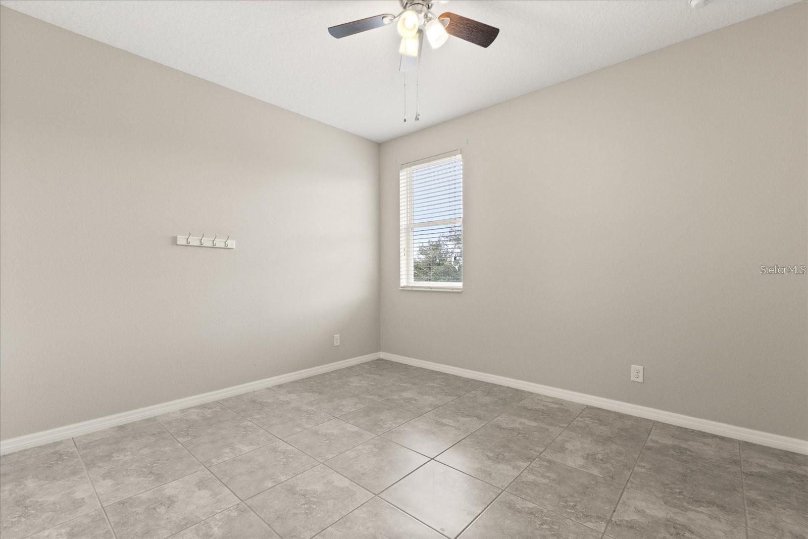1046 GRAND HILLTOP DR, APOPKA, FL, 32703