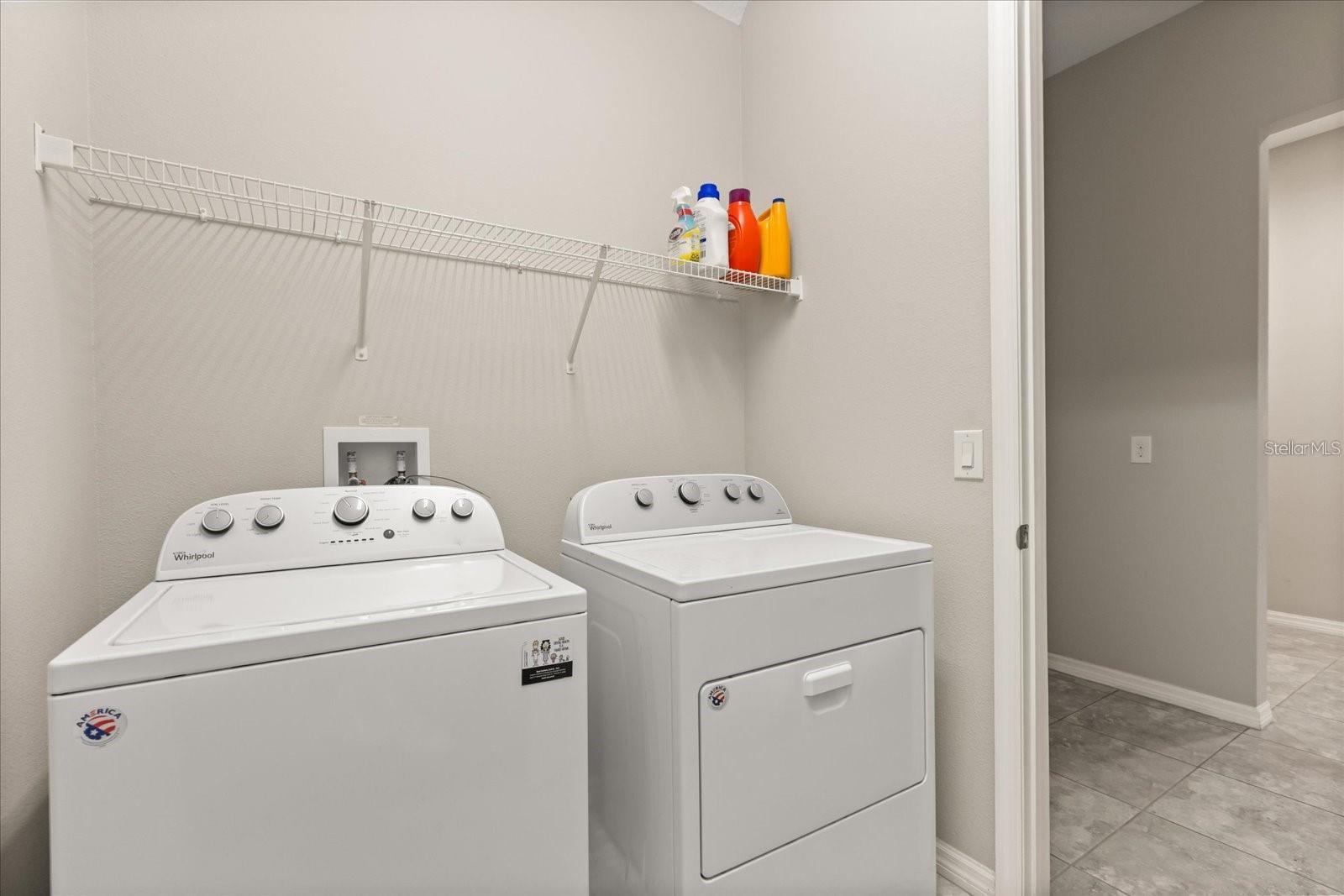 1046 GRAND HILLTOP DR, APOPKA, FL, 32703