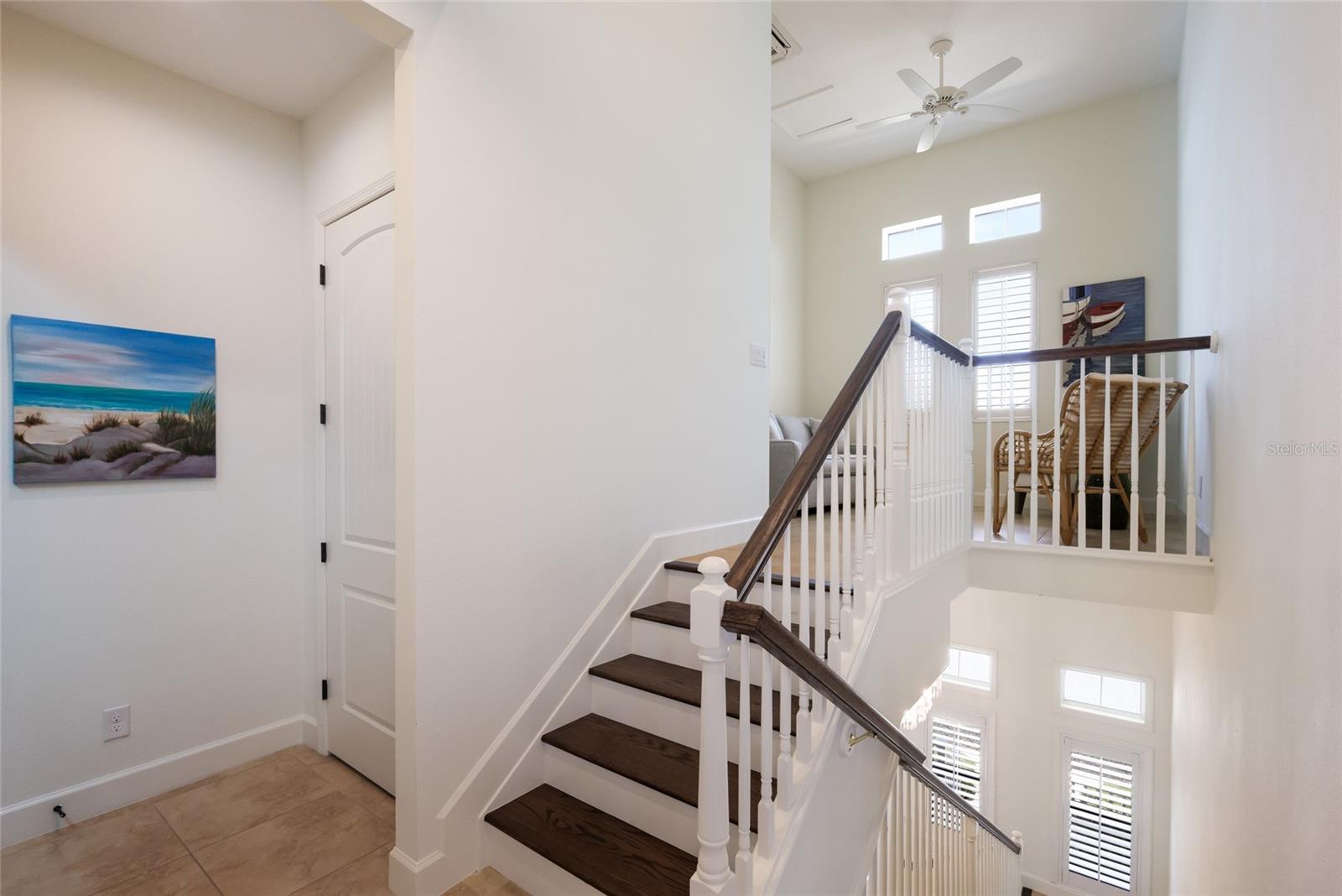 258 SAPPHIRE LAKE DR #202, BRADENTON, FL, 34209