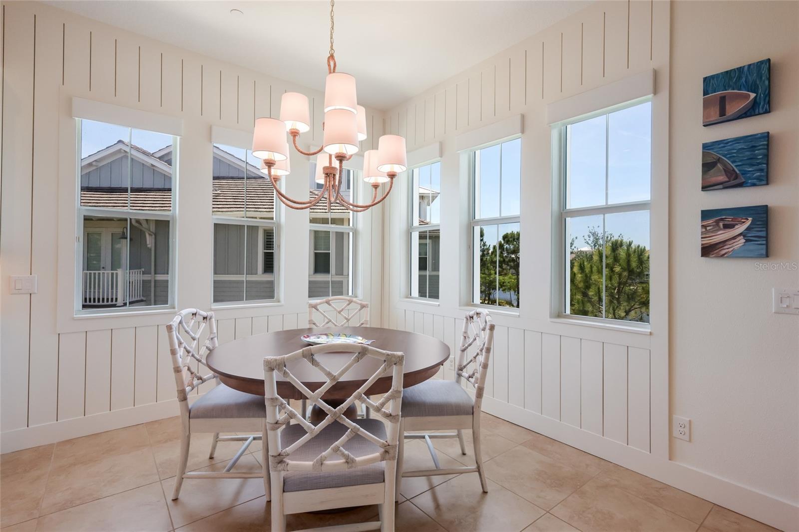 258 SAPPHIRE LAKE DR #202, BRADENTON, FL, 34209