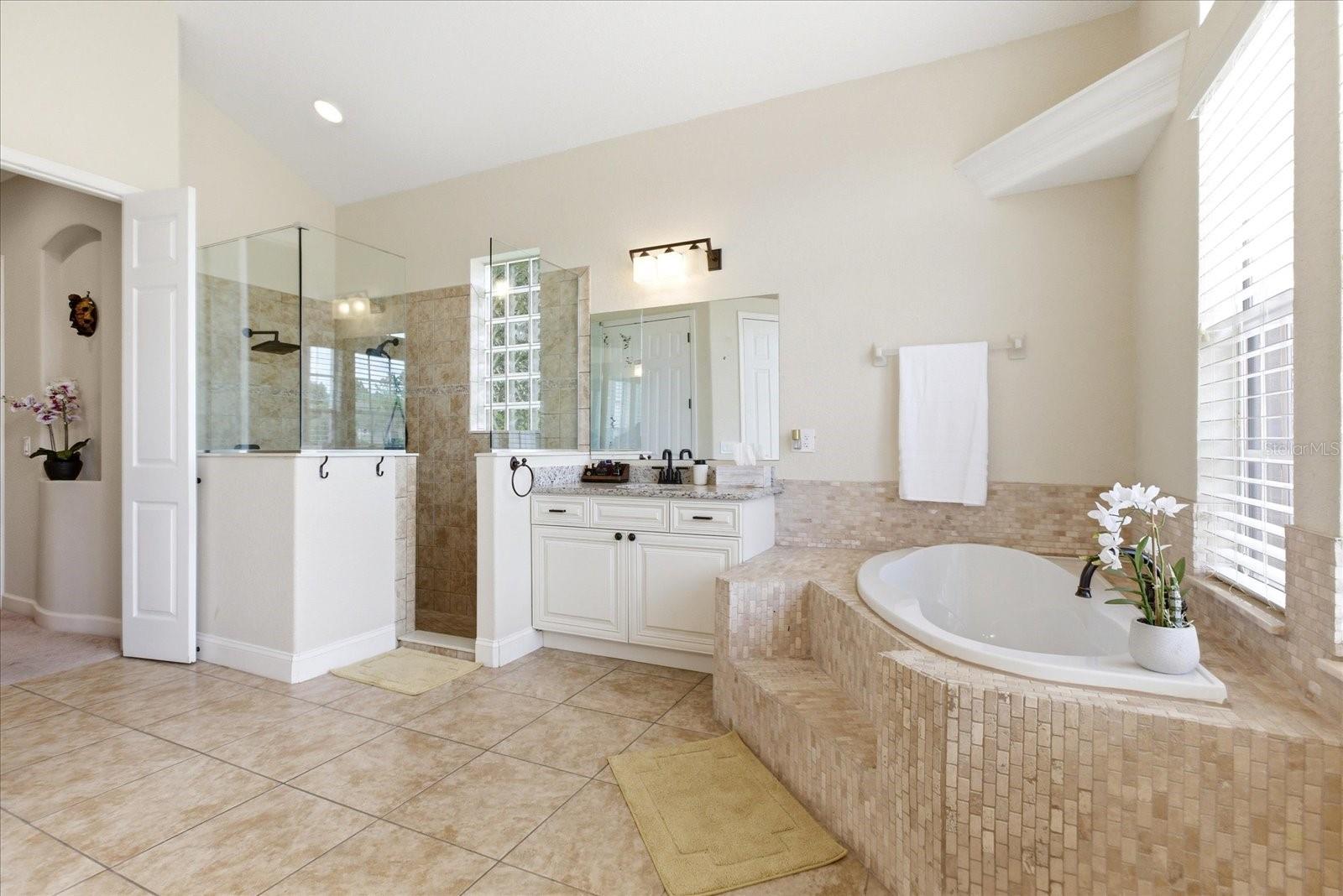 14106 OAKWOOD COVE LN, ORLANDO, FL, 32832
