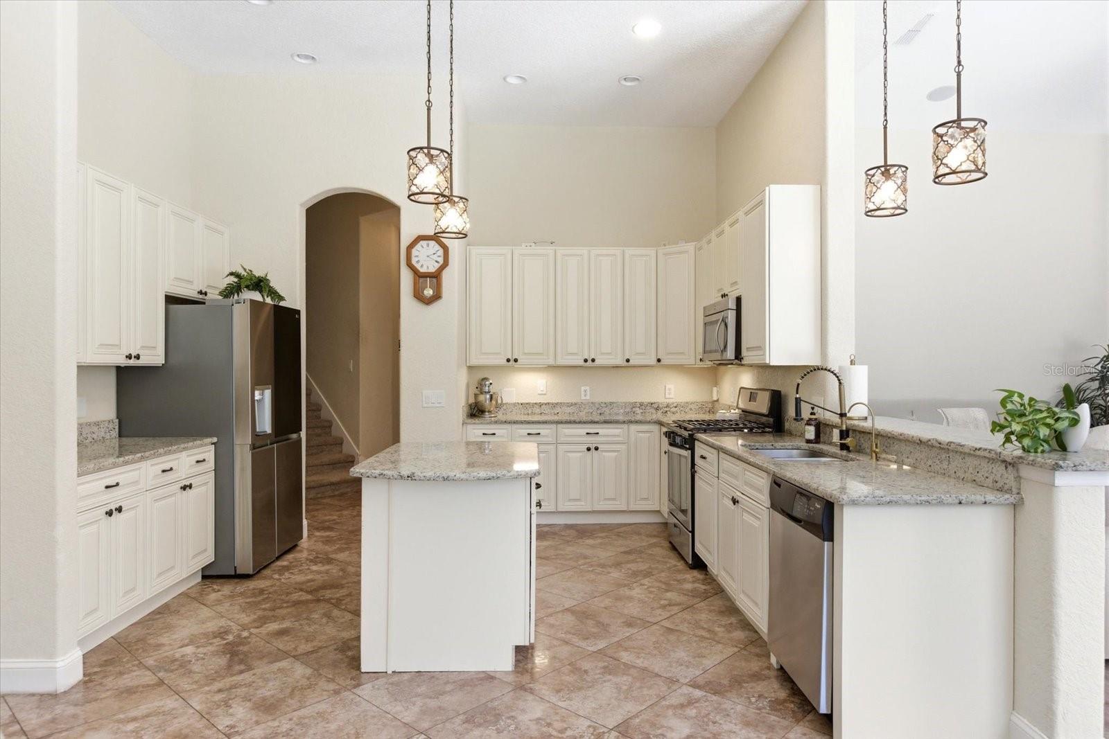 14106 OAKWOOD COVE LN, ORLANDO, FL, 32832