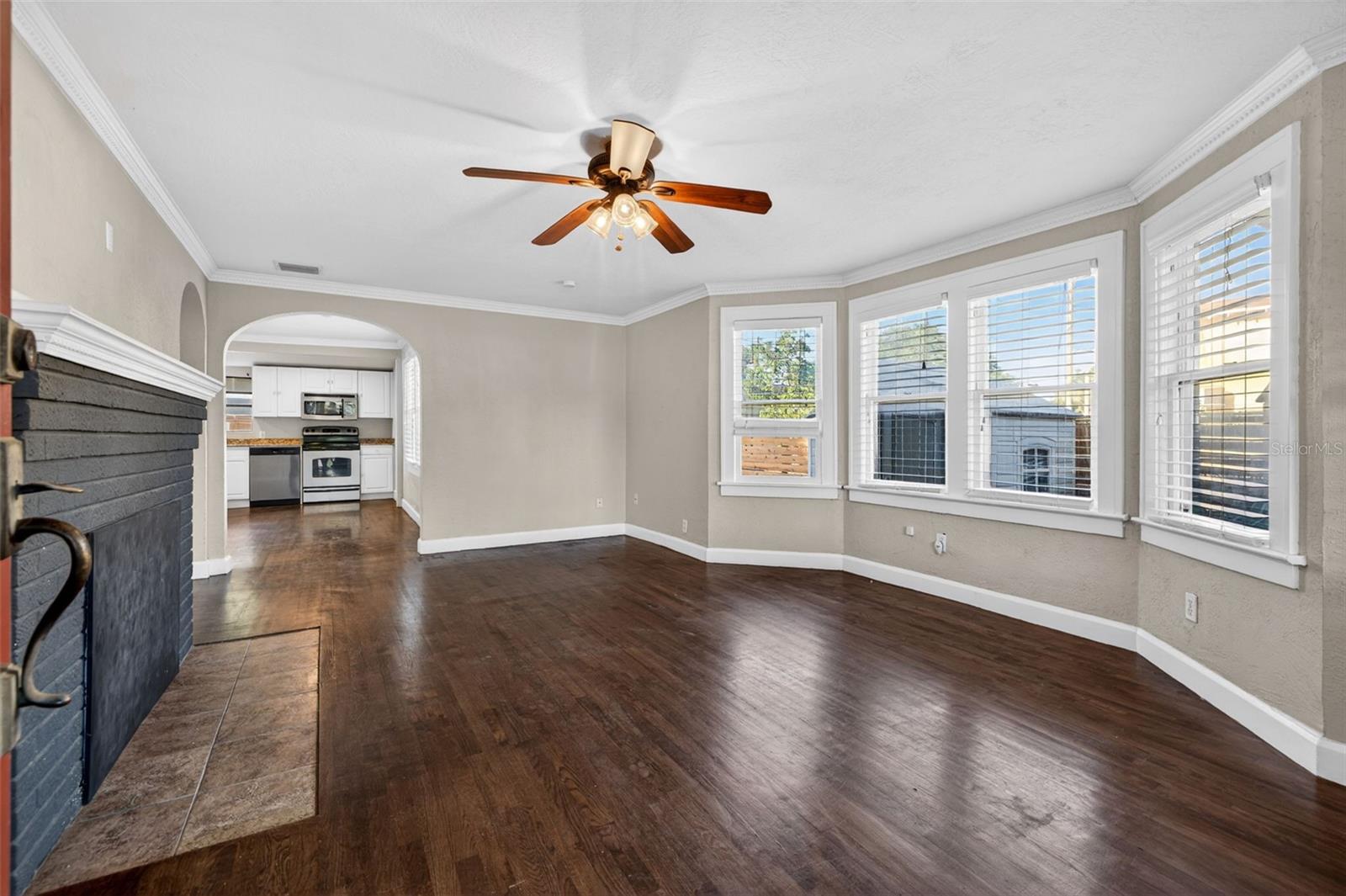 2419 DARTMOUTH AVE N, ST PETERSBURG, FL, 33713