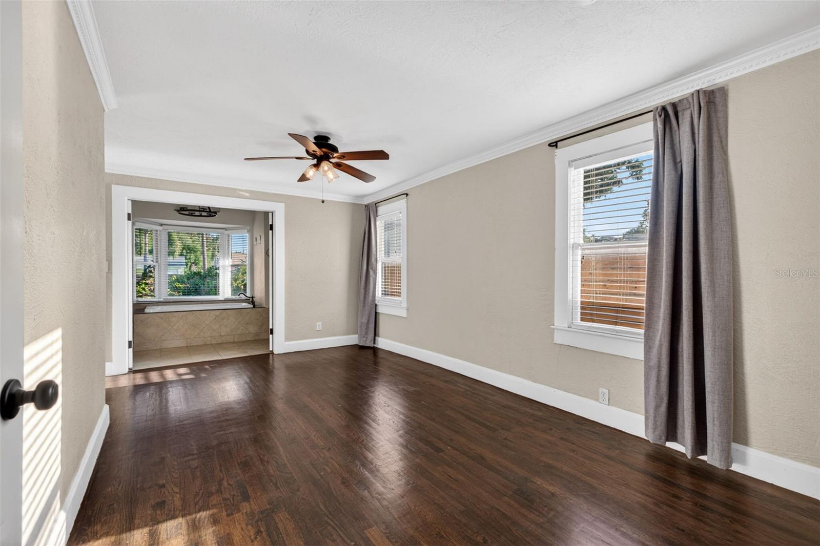 2419 DARTMOUTH AVE N, ST PETERSBURG, FL, 33713