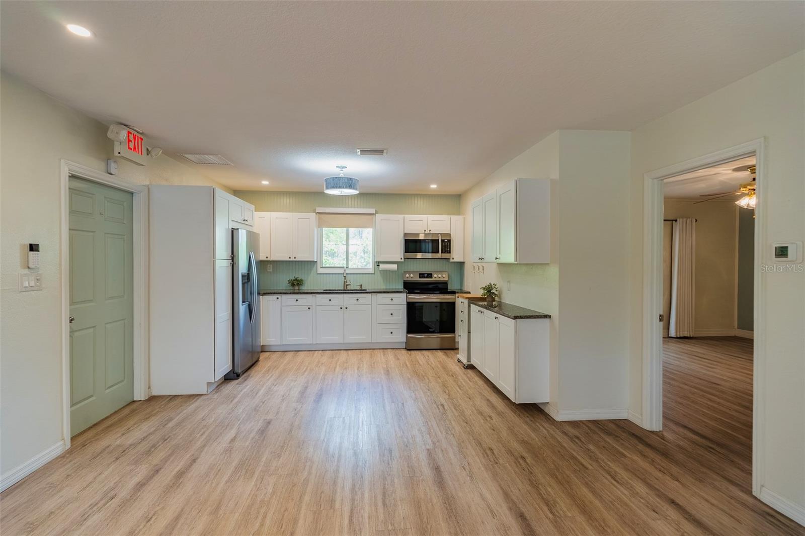 321 W PENNSYLVANIA AVE, DELAND, FL, 32720
