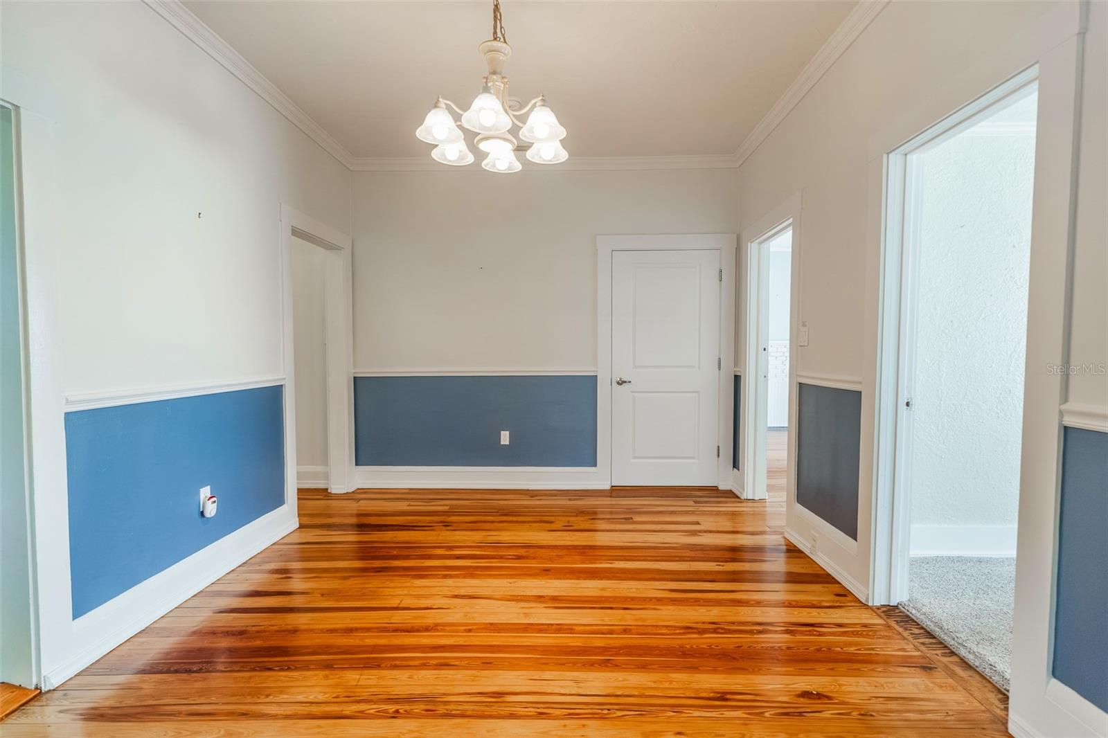 321 W PENNSYLVANIA AVE, DELAND, FL, 32720