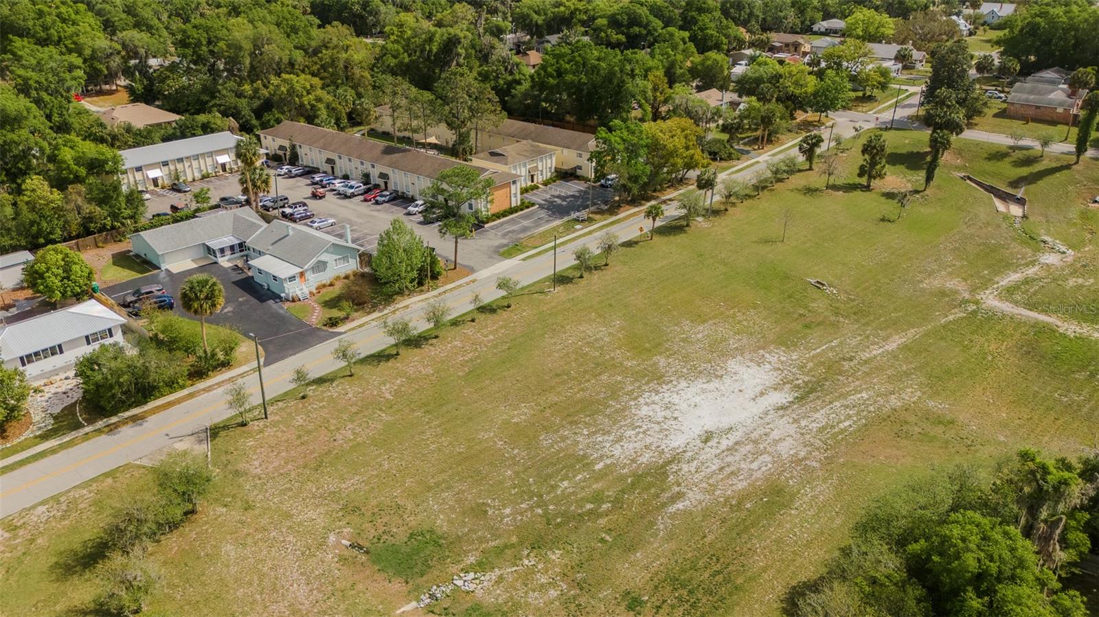 321 W PENNSYLVANIA AVE, DELAND, FL, 32720