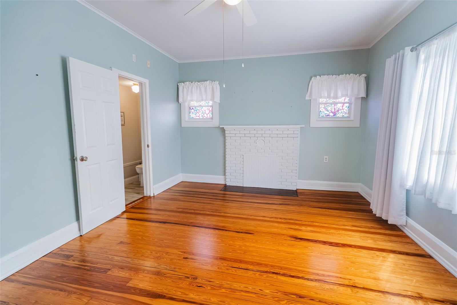 321 W PENNSYLVANIA AVE, DELAND, FL, 32720