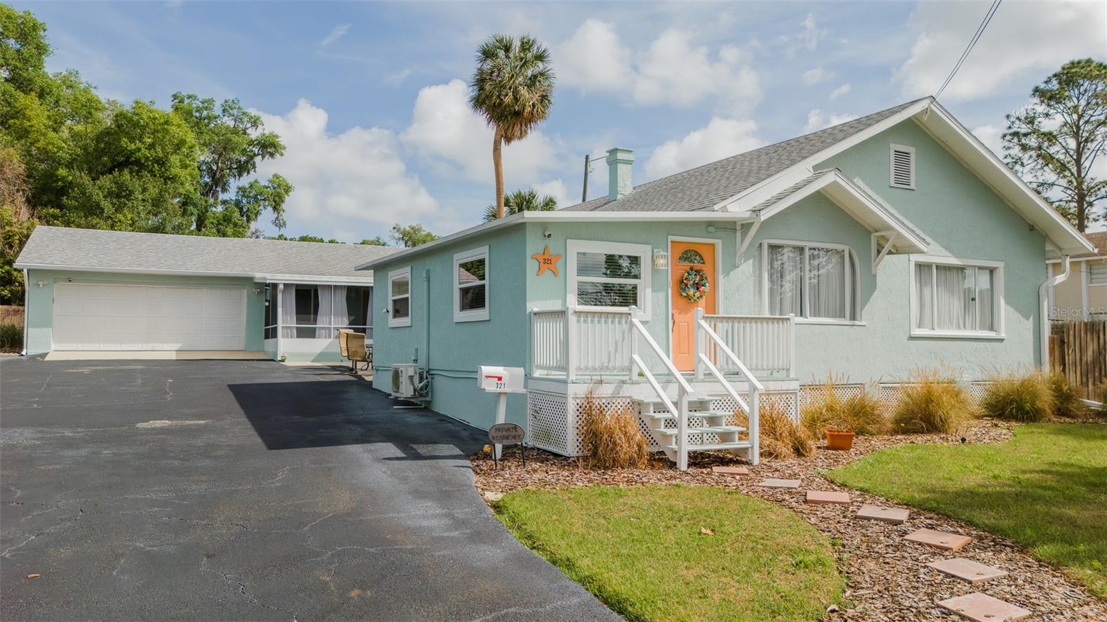 321 W PENNSYLVANIA AVE, DELAND, FL, 32720