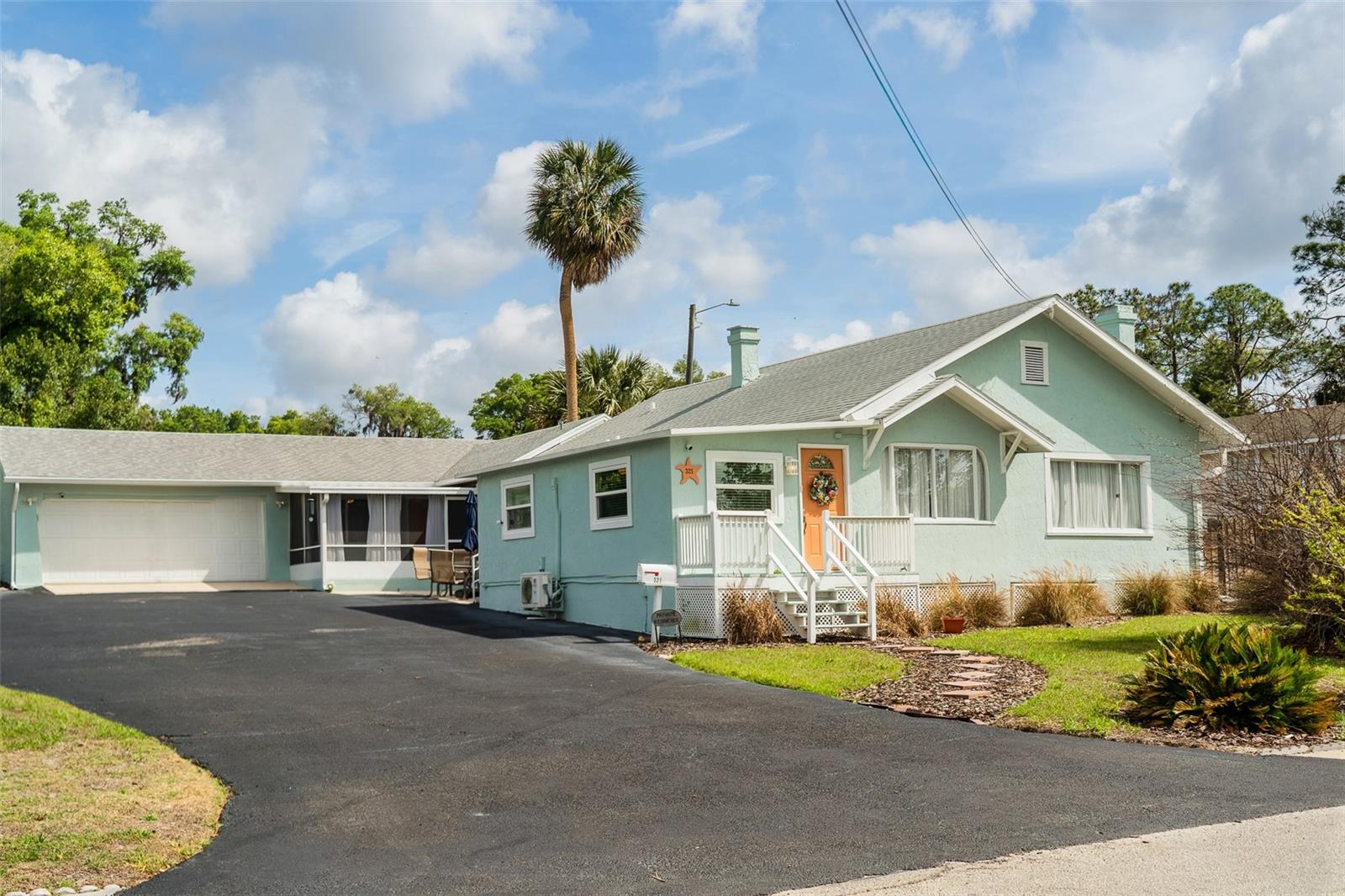 321 W PENNSYLVANIA AVE, DELAND, FL, 32720