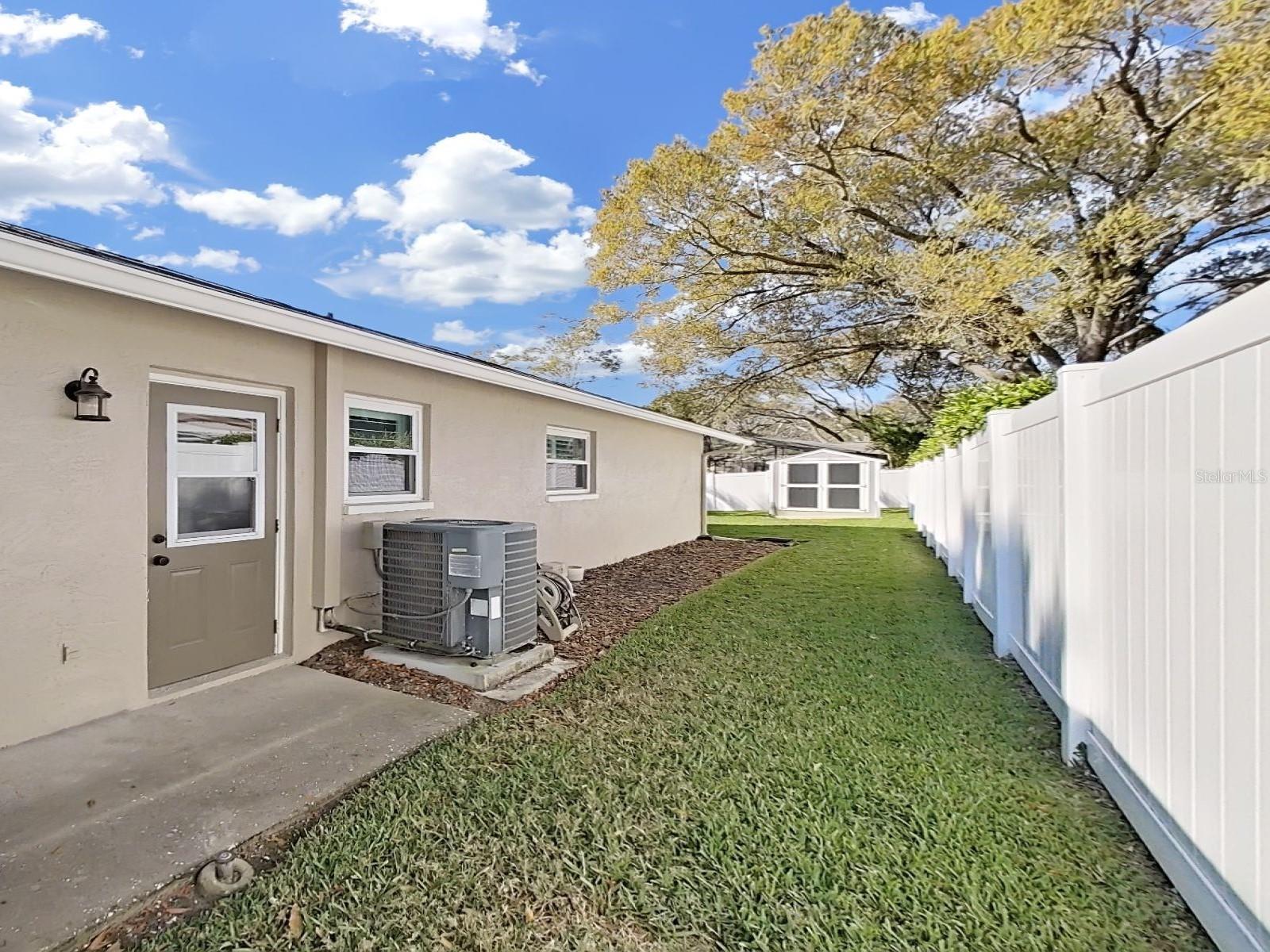 308 HAMMOCK DR, PALM HARBOR, FL, 34683