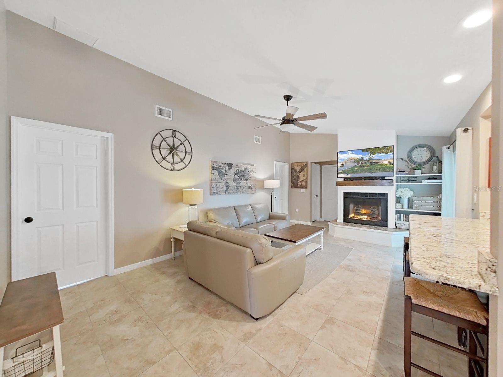 308 HAMMOCK DR, PALM HARBOR, FL, 34683