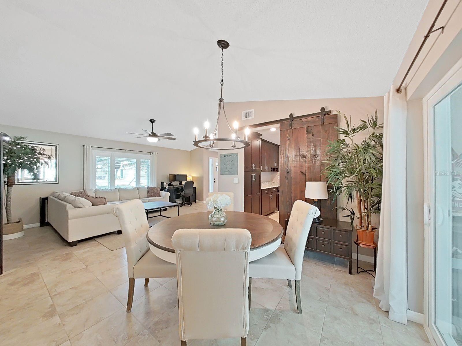 308 HAMMOCK DR, PALM HARBOR, FL, 34683