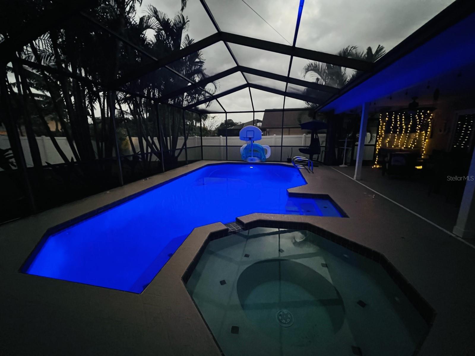 308 HAMMOCK DR, PALM HARBOR, FL, 34683