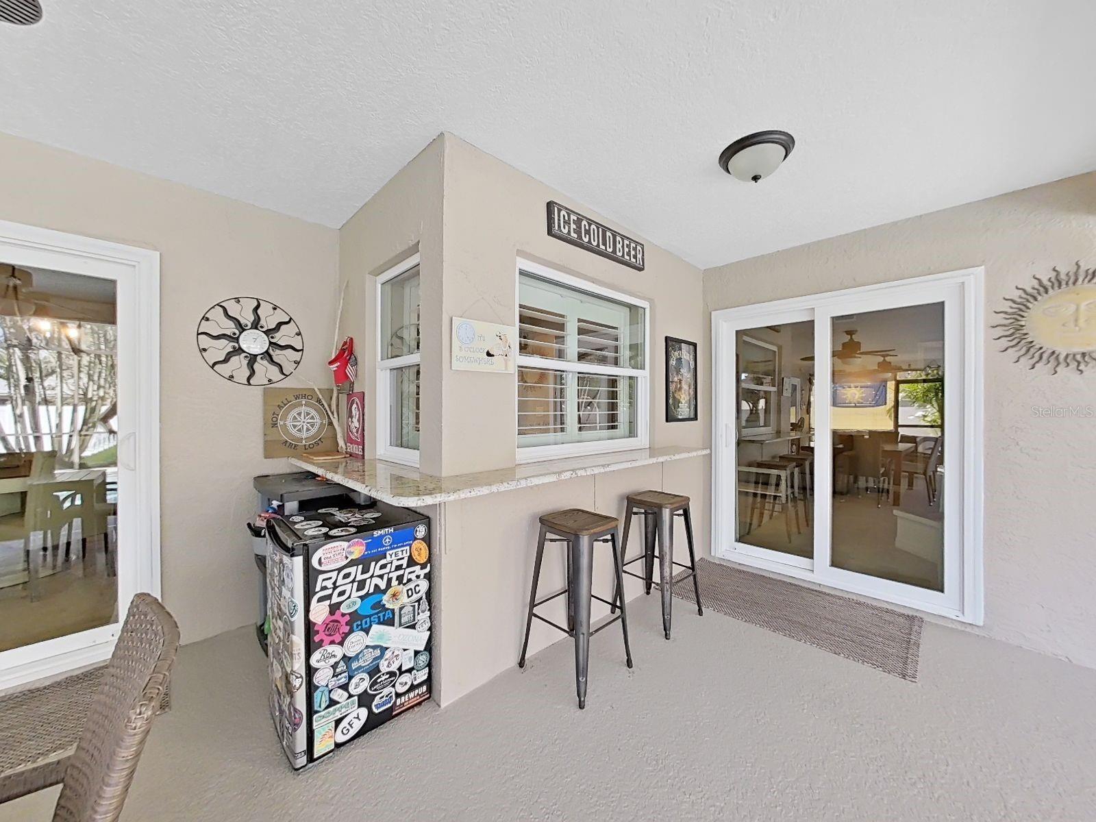 308 HAMMOCK DR, PALM HARBOR, FL, 34683