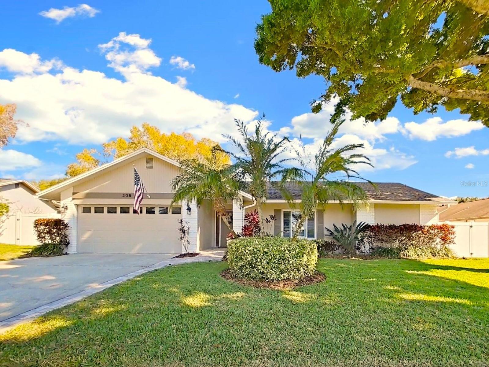 308 HAMMOCK DR, PALM HARBOR, FL, 34683