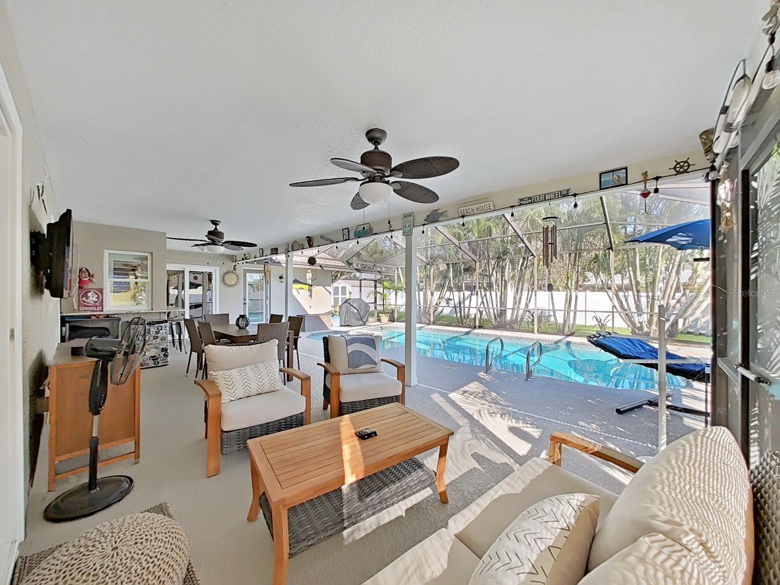 308 HAMMOCK DR, PALM HARBOR, FL, 34683