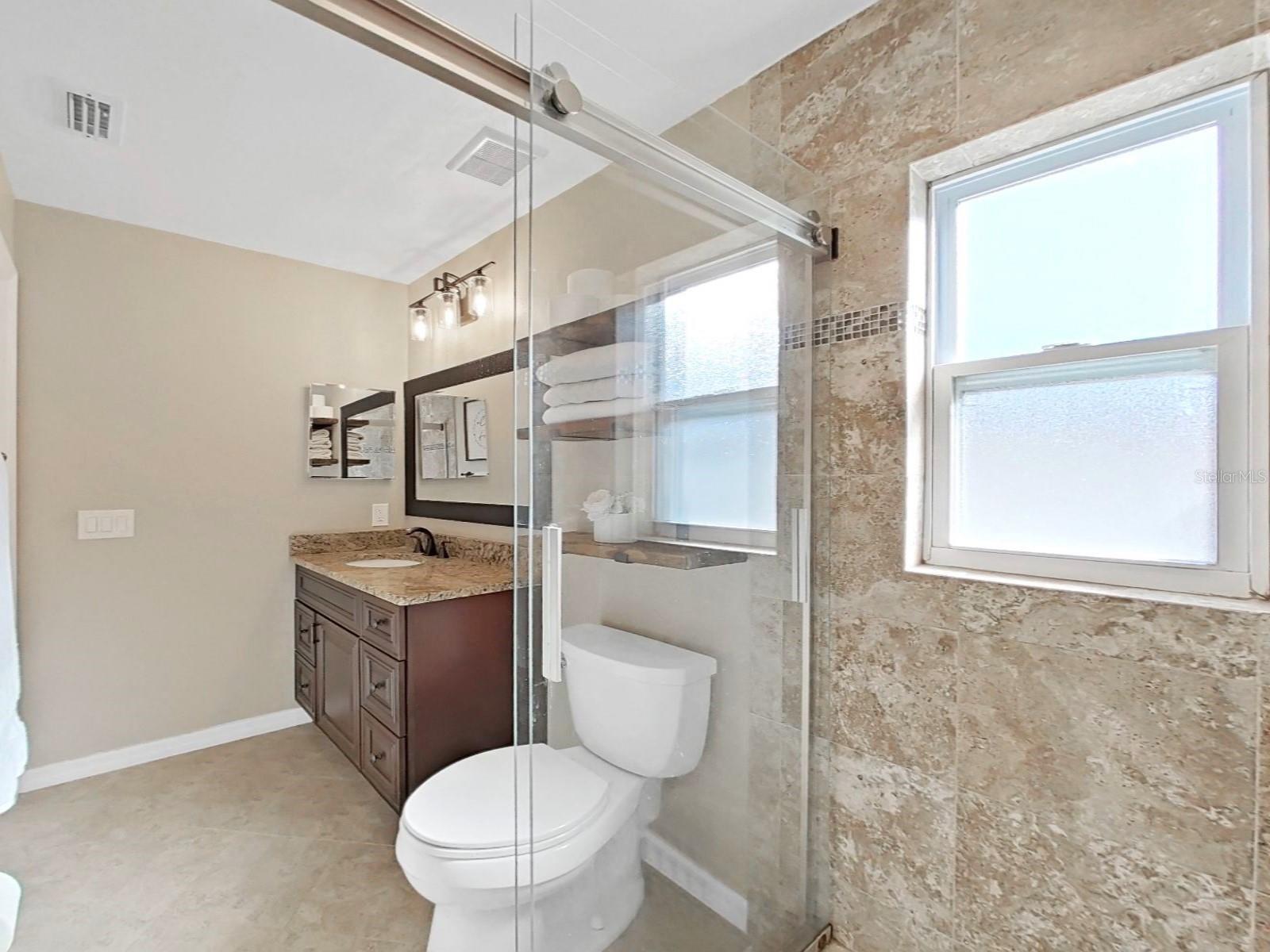 308 HAMMOCK DR, PALM HARBOR, FL, 34683