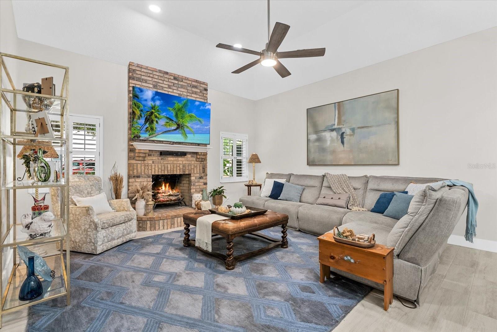 8806 CROSSWOOD CT, RIVERVIEW, FL, 33578
