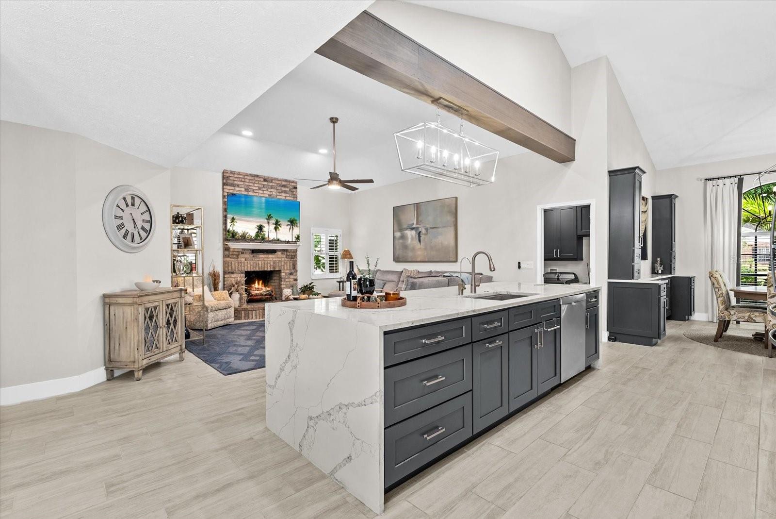 8806 CROSSWOOD CT, RIVERVIEW, FL, 33578