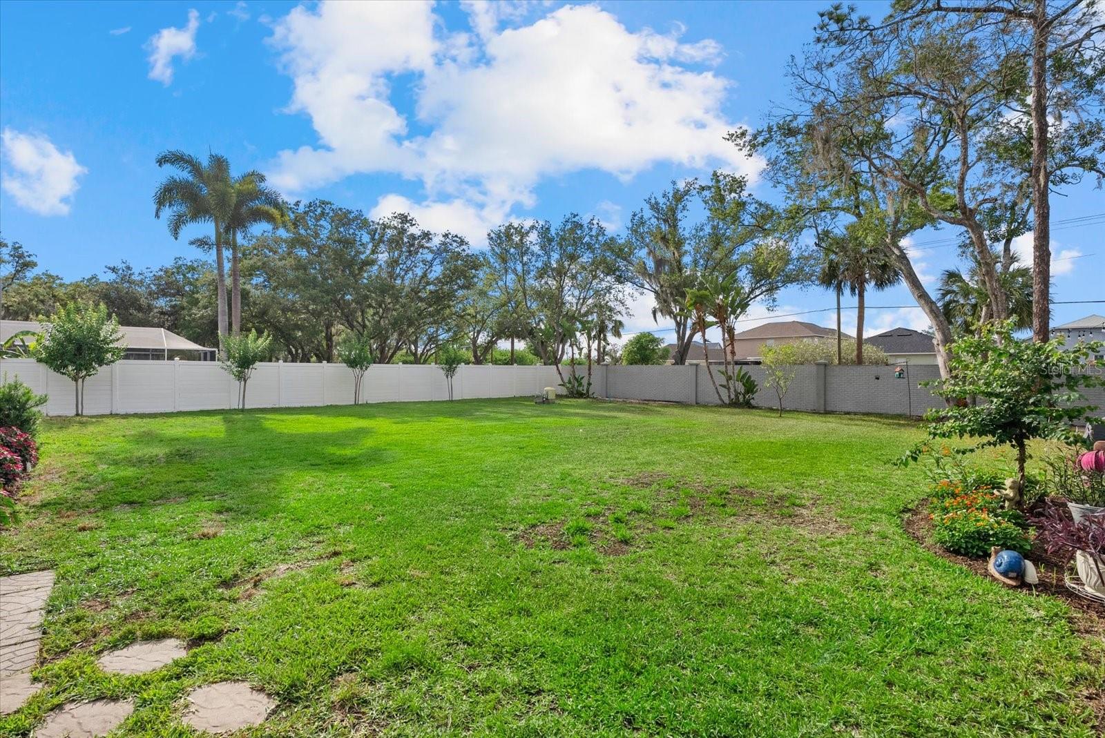 8806 CROSSWOOD CT, RIVERVIEW, FL, 33578
