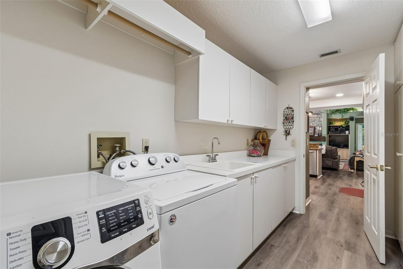 1661 WOODRIDGE CT, LUTZ, FL, 33559