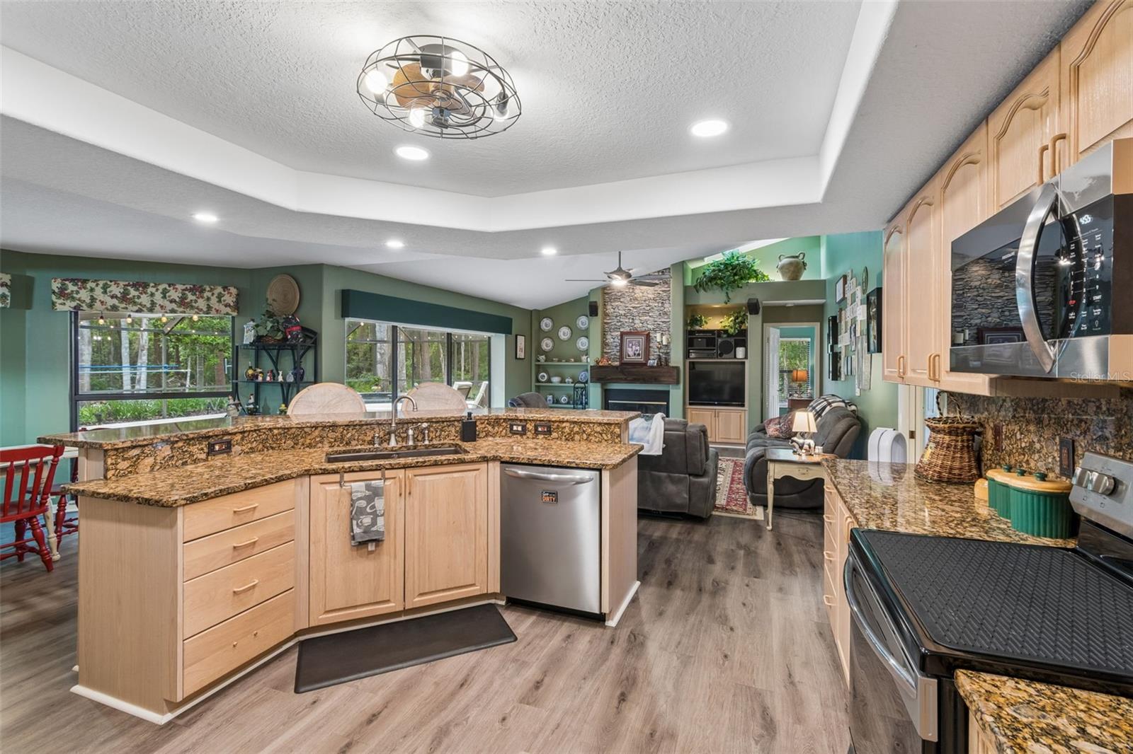 1661 WOODRIDGE CT, LUTZ, FL, 33559