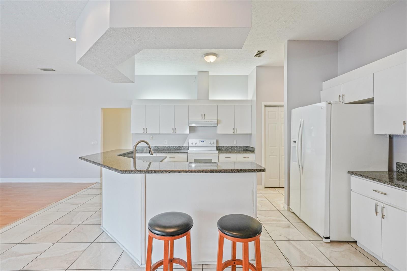 918 ACADEMY DR, BRANDON, FL, 33511