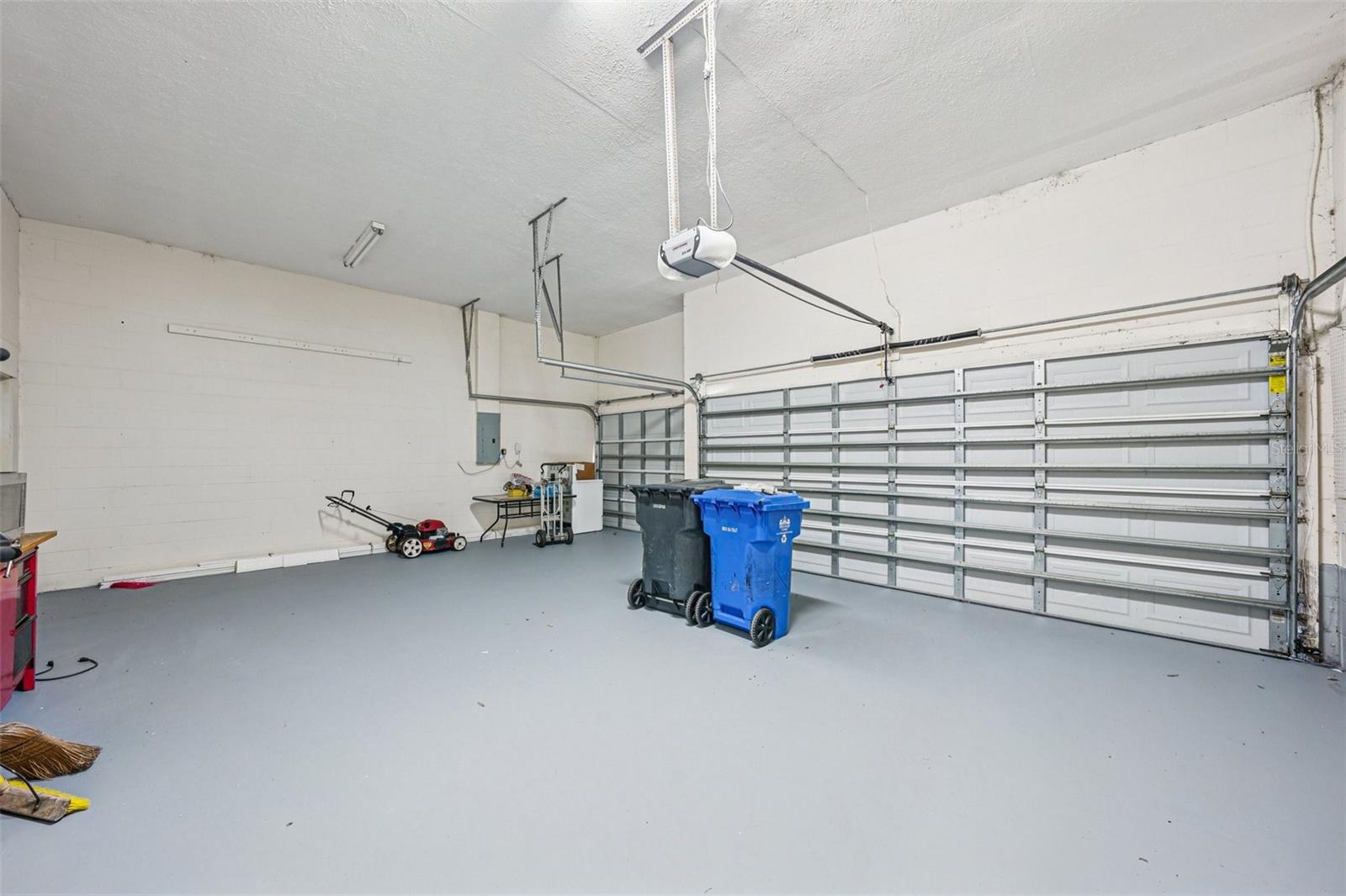 918 ACADEMY DR, BRANDON, FL, 33511