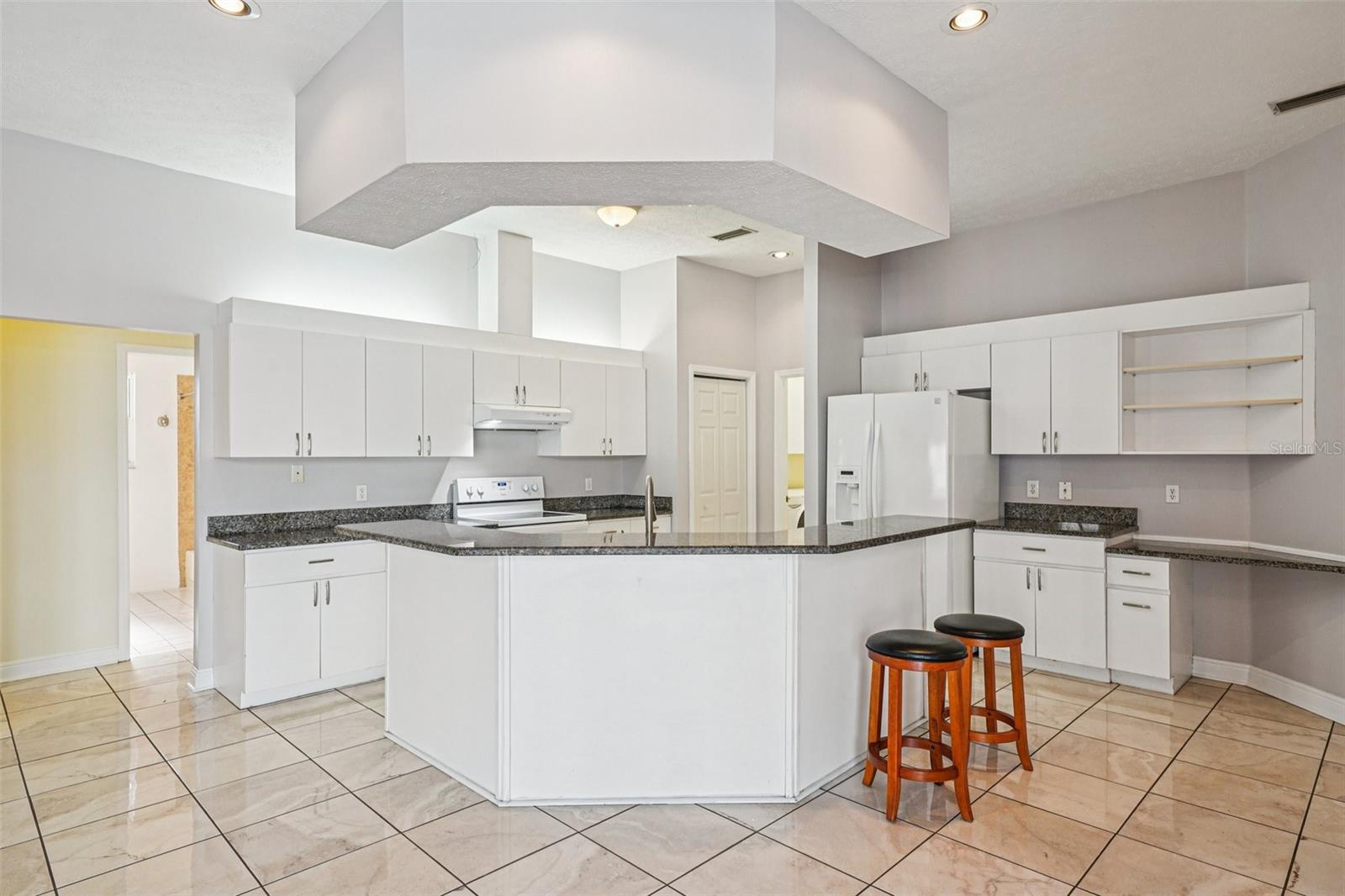 918 ACADEMY DR, BRANDON, FL, 33511