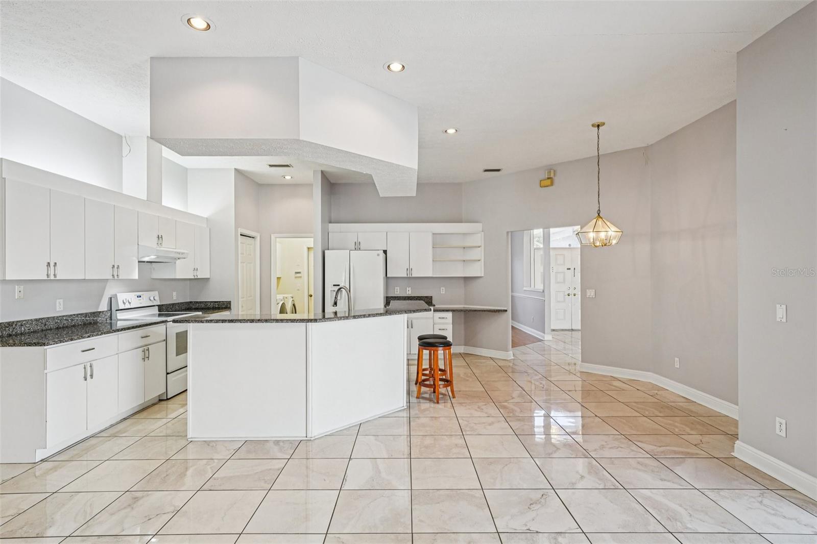 918 ACADEMY DR, BRANDON, FL, 33511