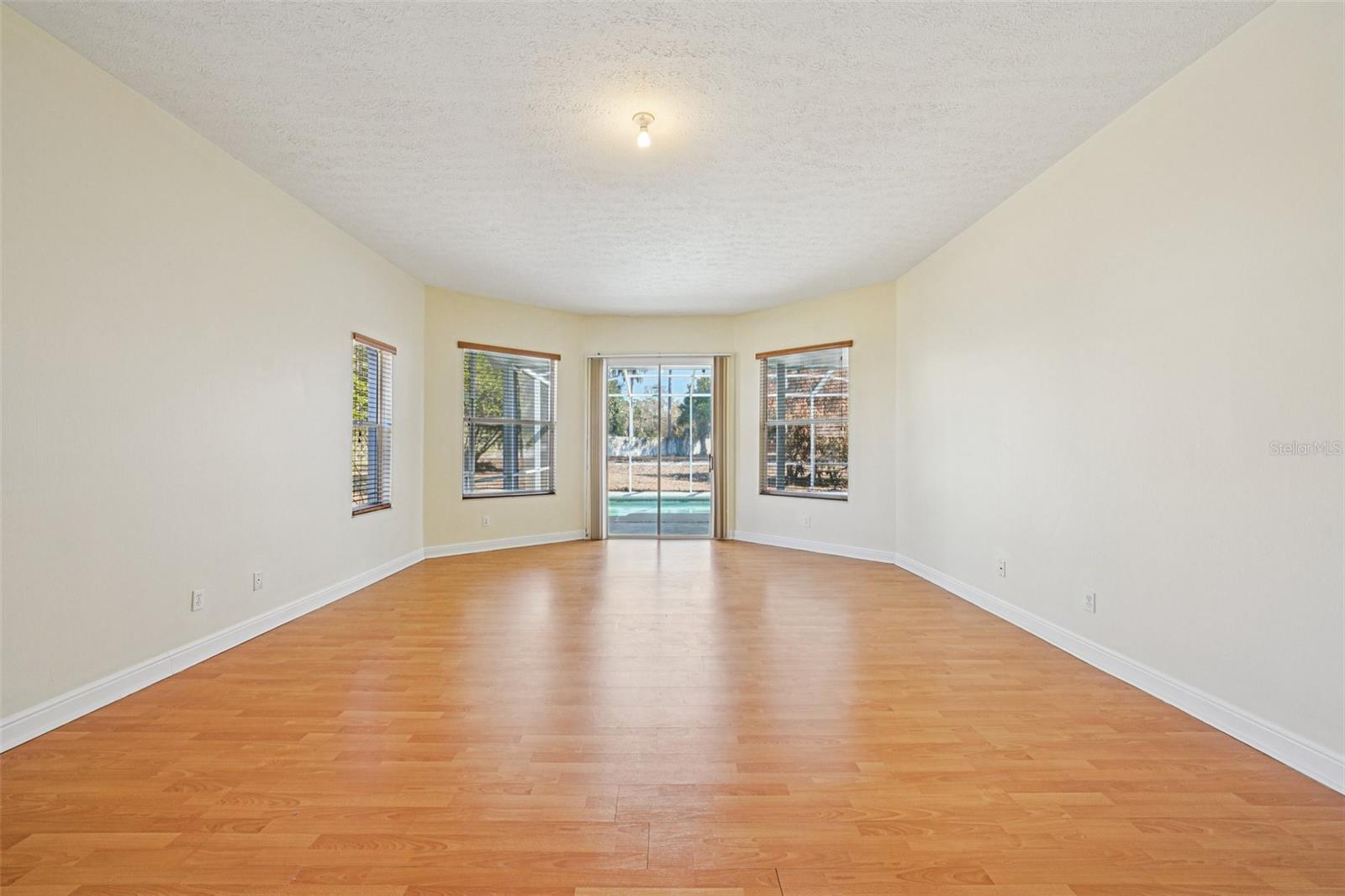 918 ACADEMY DR, BRANDON, FL, 33511