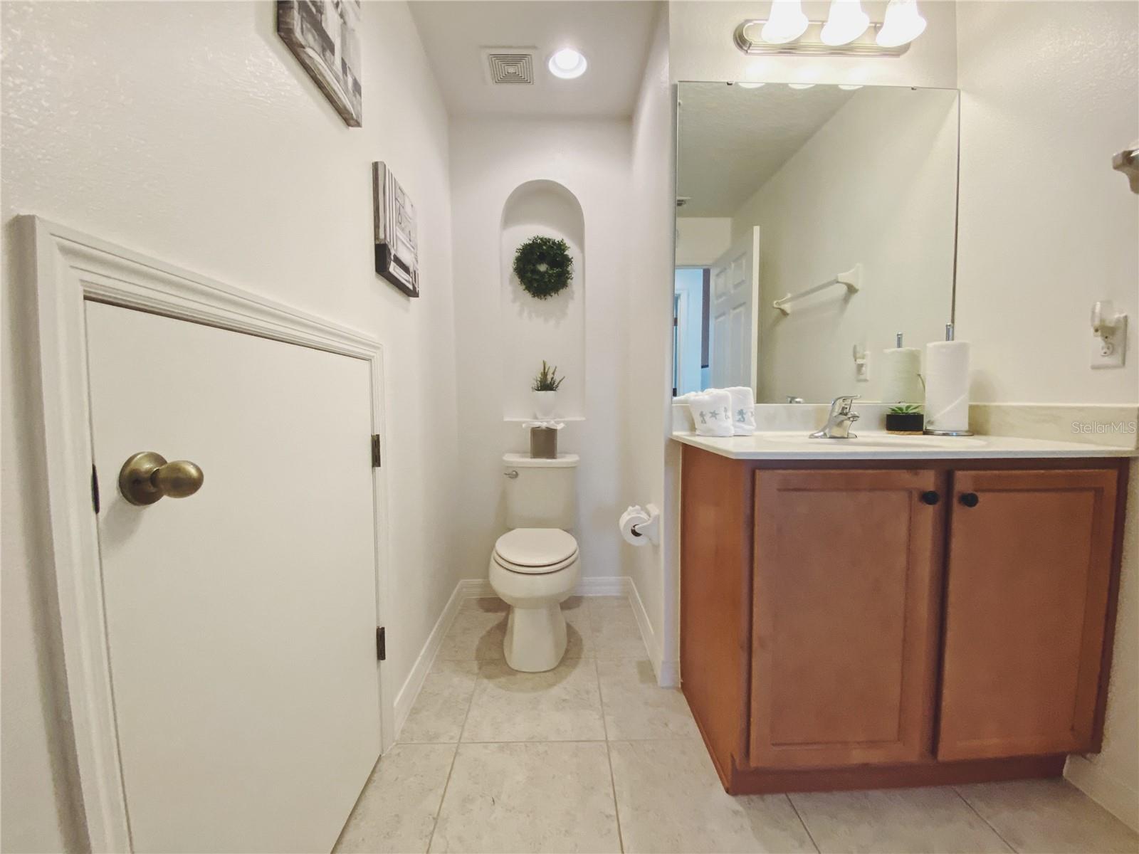7996 EDGEWOOD FOREST DR, ORLANDO, FL, 32827