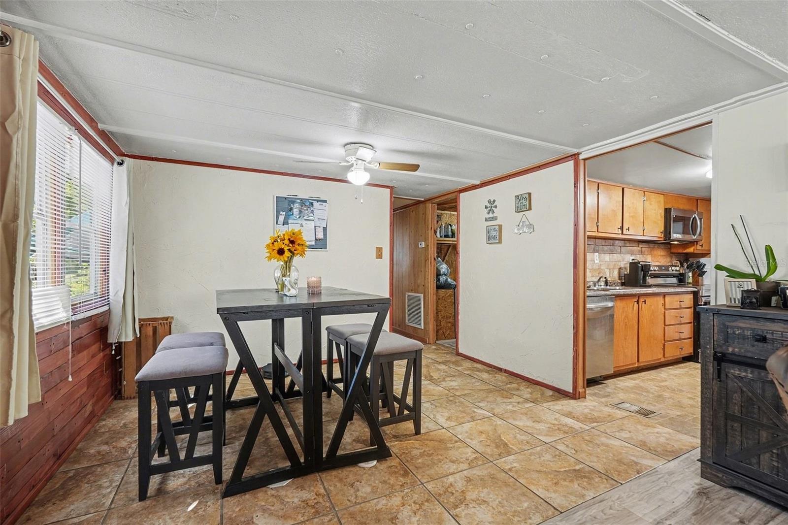 4654 RYALS RD, ZEPHYRHILLS, FL, 33541