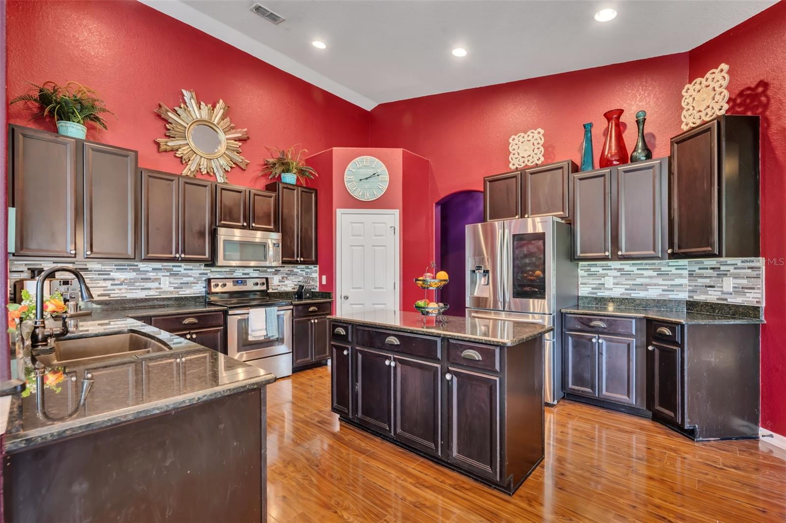 4946 NE 124TH RD, OXFORD, FL, 34484