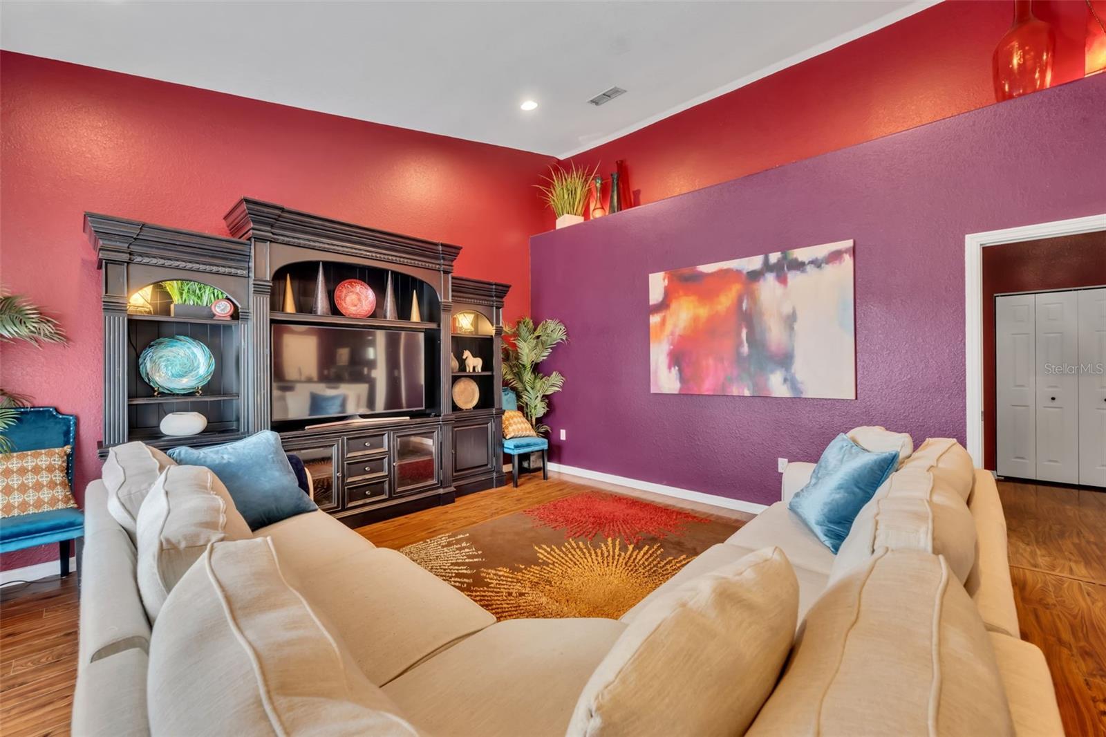 4946 NE 124TH RD, OXFORD, FL, 34484