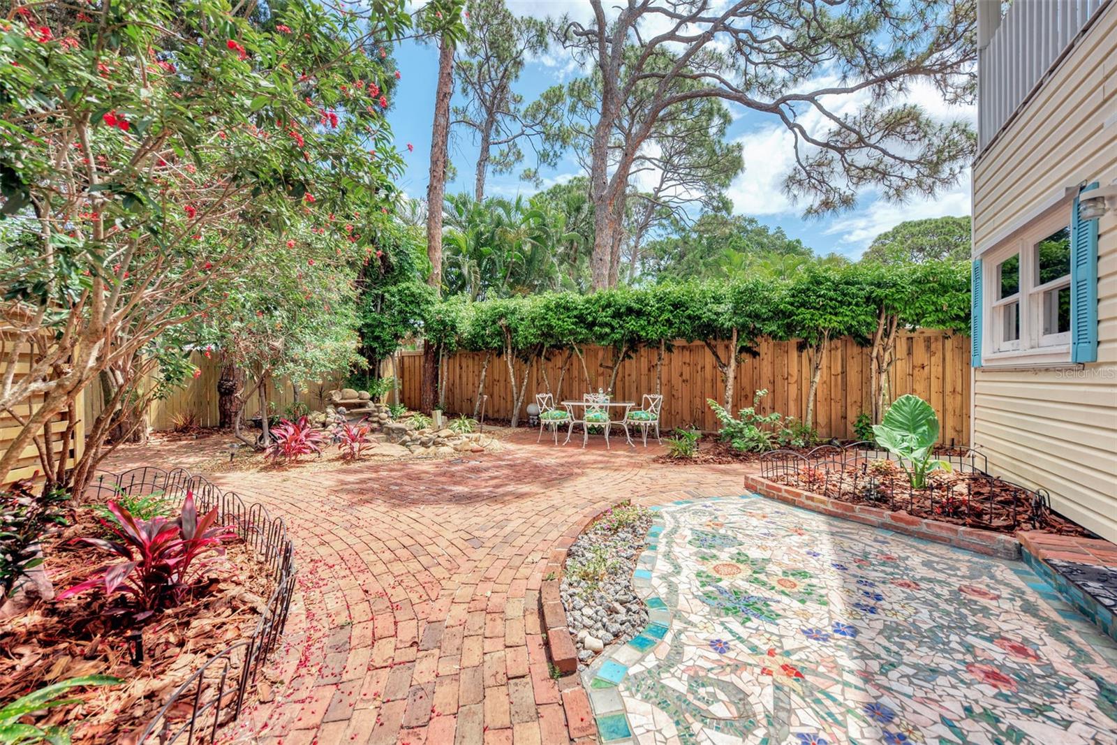 1045 40TH ST, SARASOTA, FL, 34234