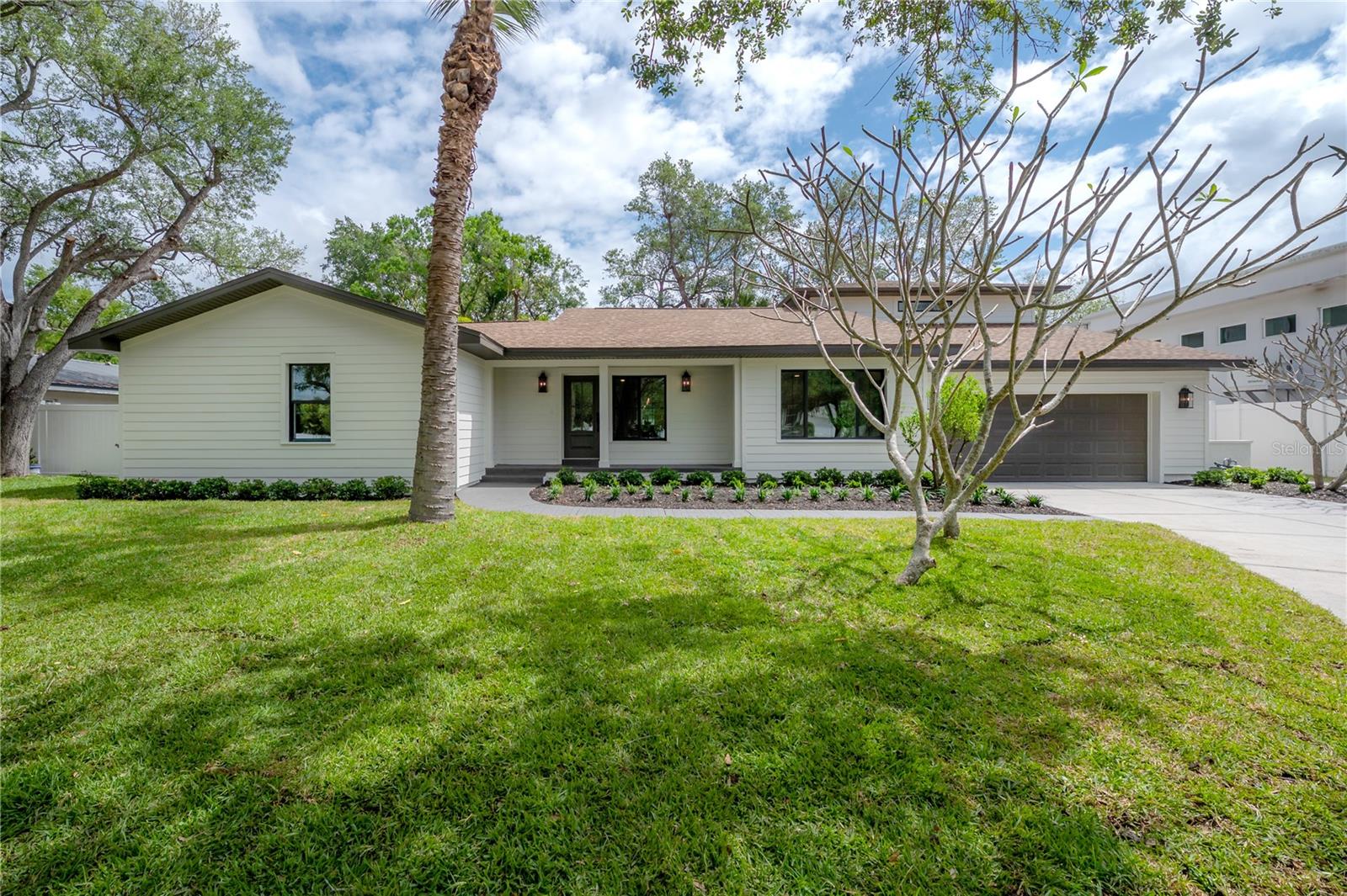 471 W DAVIS BLVD, TAMPA, FL, 33606