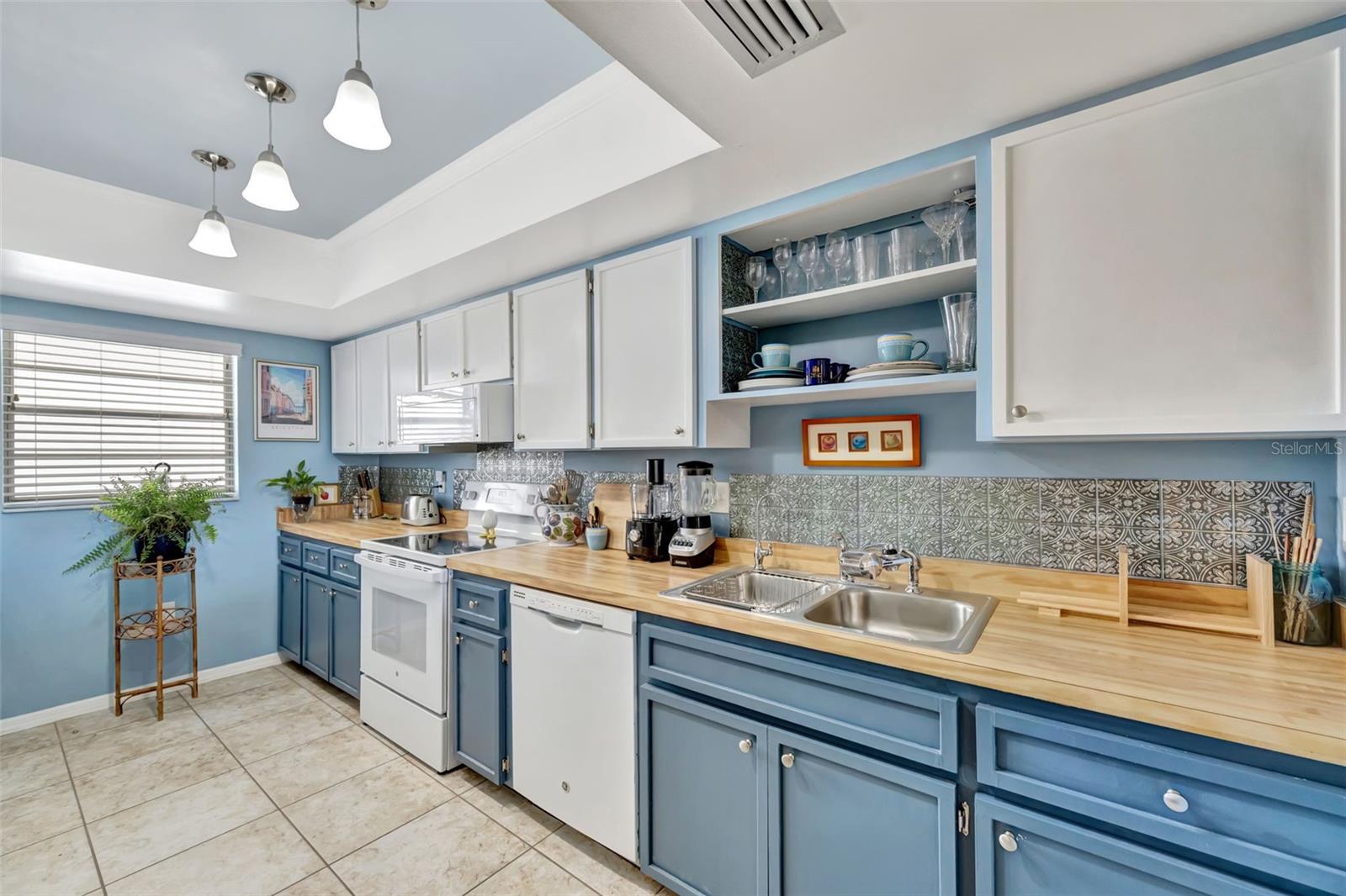 4835 INDEPENDENCE DR, BRADENTON, FL, 34210