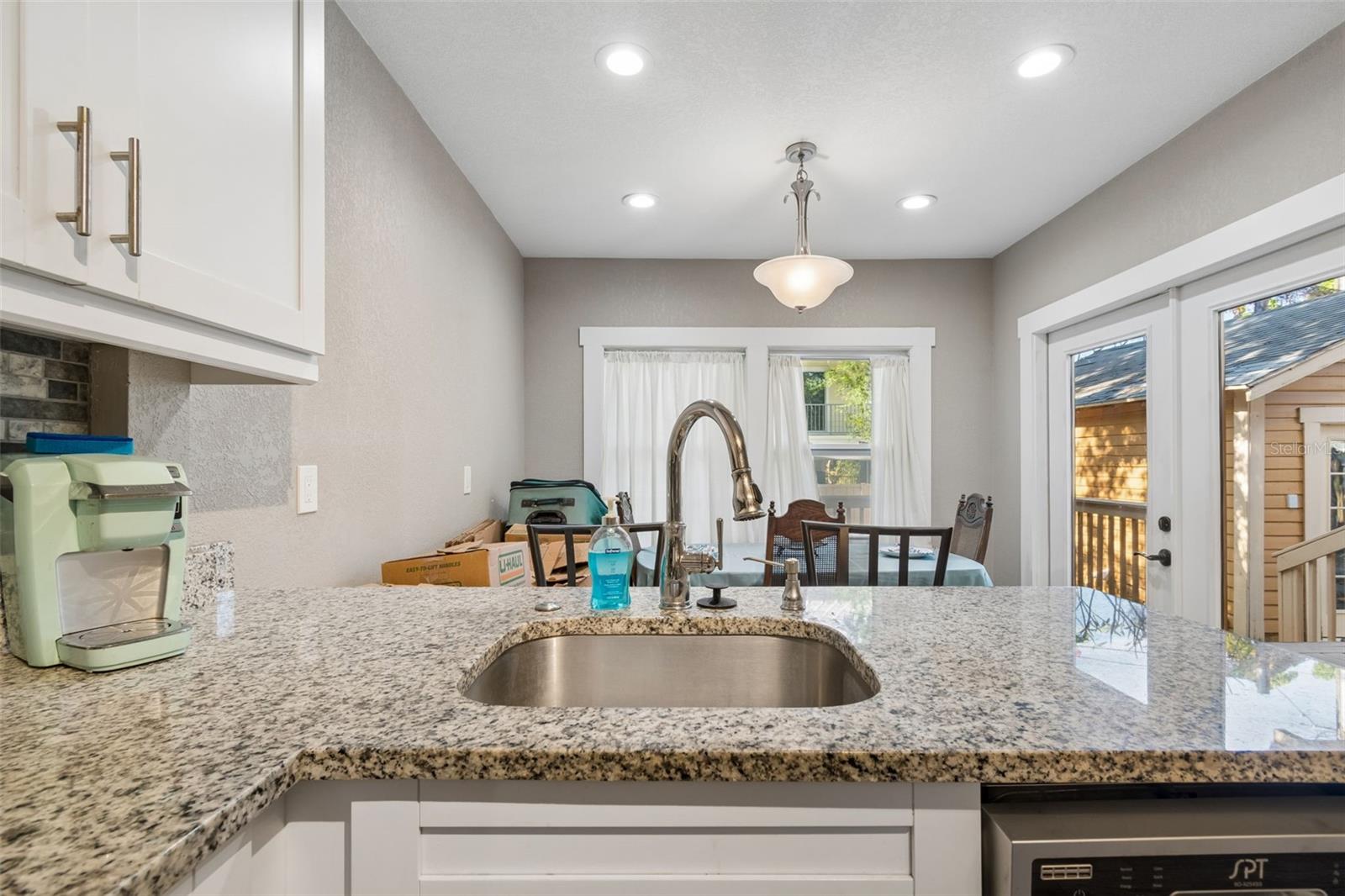 535 11TH AVE N, ST PETERSBURG, FL, 33701