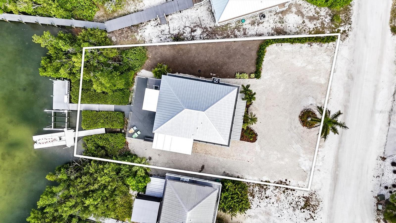 21 BOCILLA DR, PLACIDA, FL, 33946