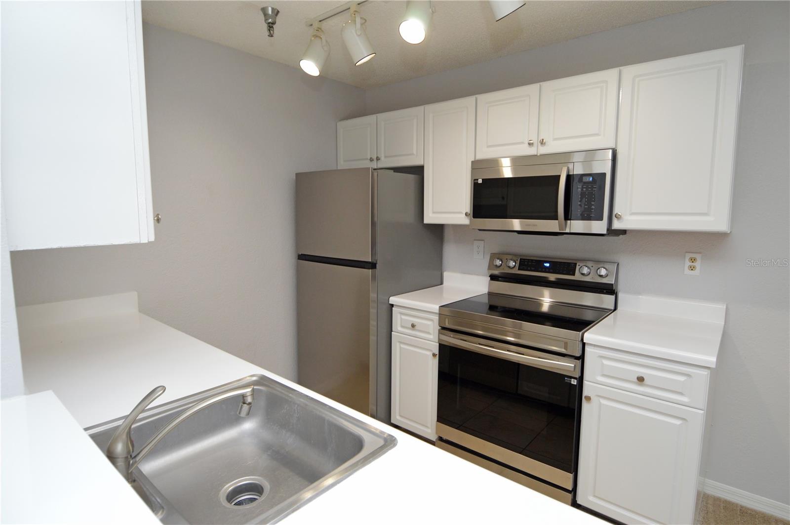 10265 GANDY BLVD N #1804, ST PETERSBURG, FL, 33702