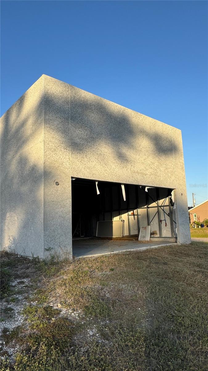 5182 HOPKINS AVE, PORT CHARLOTTE, FL, 33981